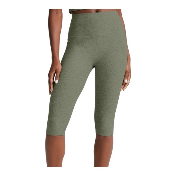 Beyond Yoga NWOT Spacedye Pedal Pusher Leggings - Picture 1 of 12